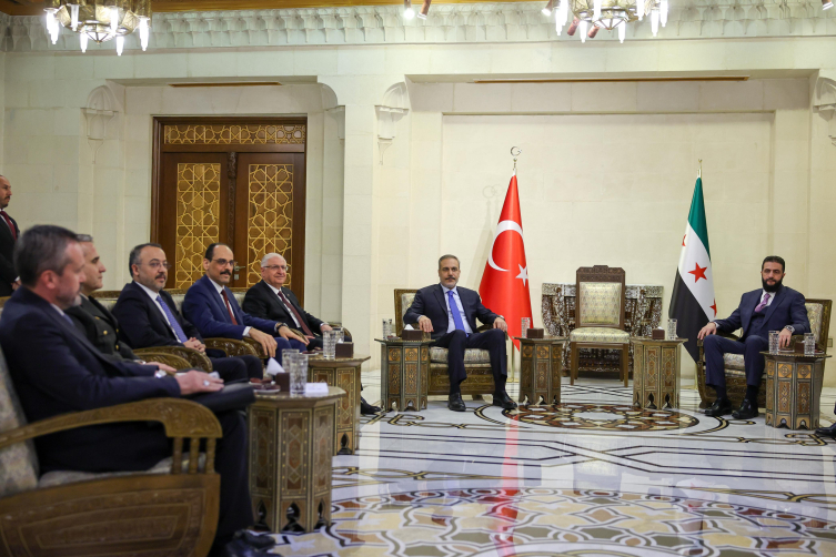 Bakan Fidan, Bakan Güler ve MİT Başkanı Kalın Şam'da